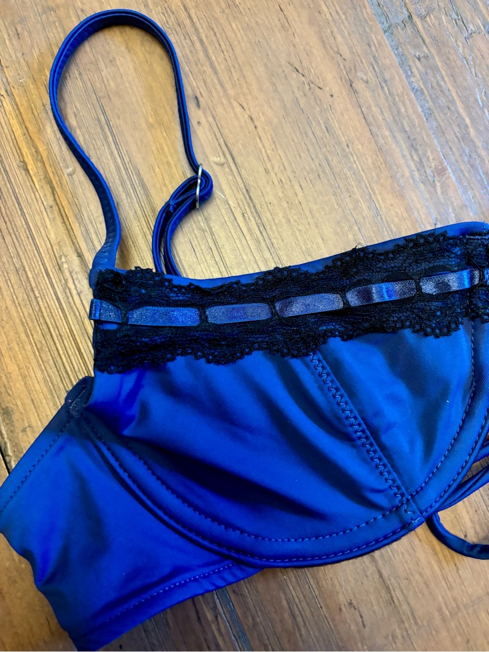 NWOT frankies bikinis x Sydney Sweeney Rome bikini set - Picture 15 of 16